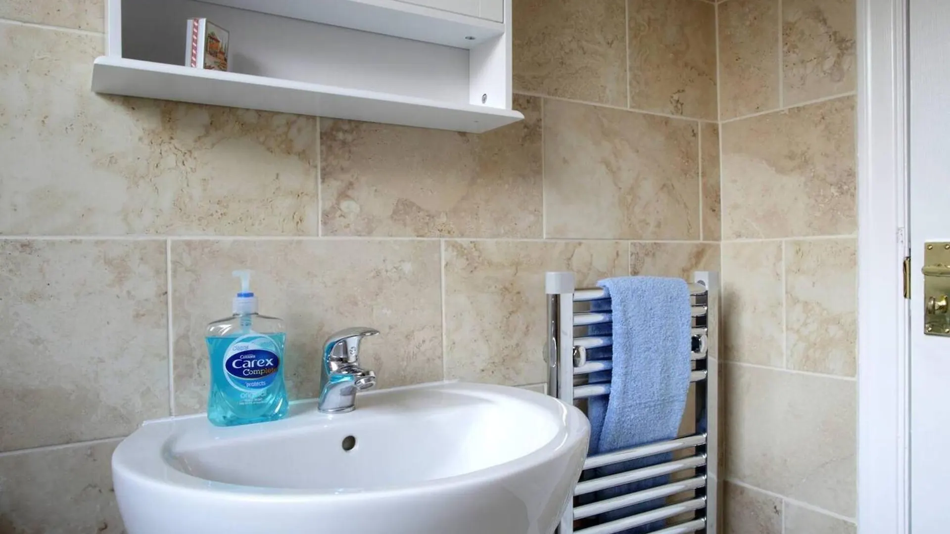 Edinburgh Family-Friendly Flat Walkable From Princess Street 0*,
