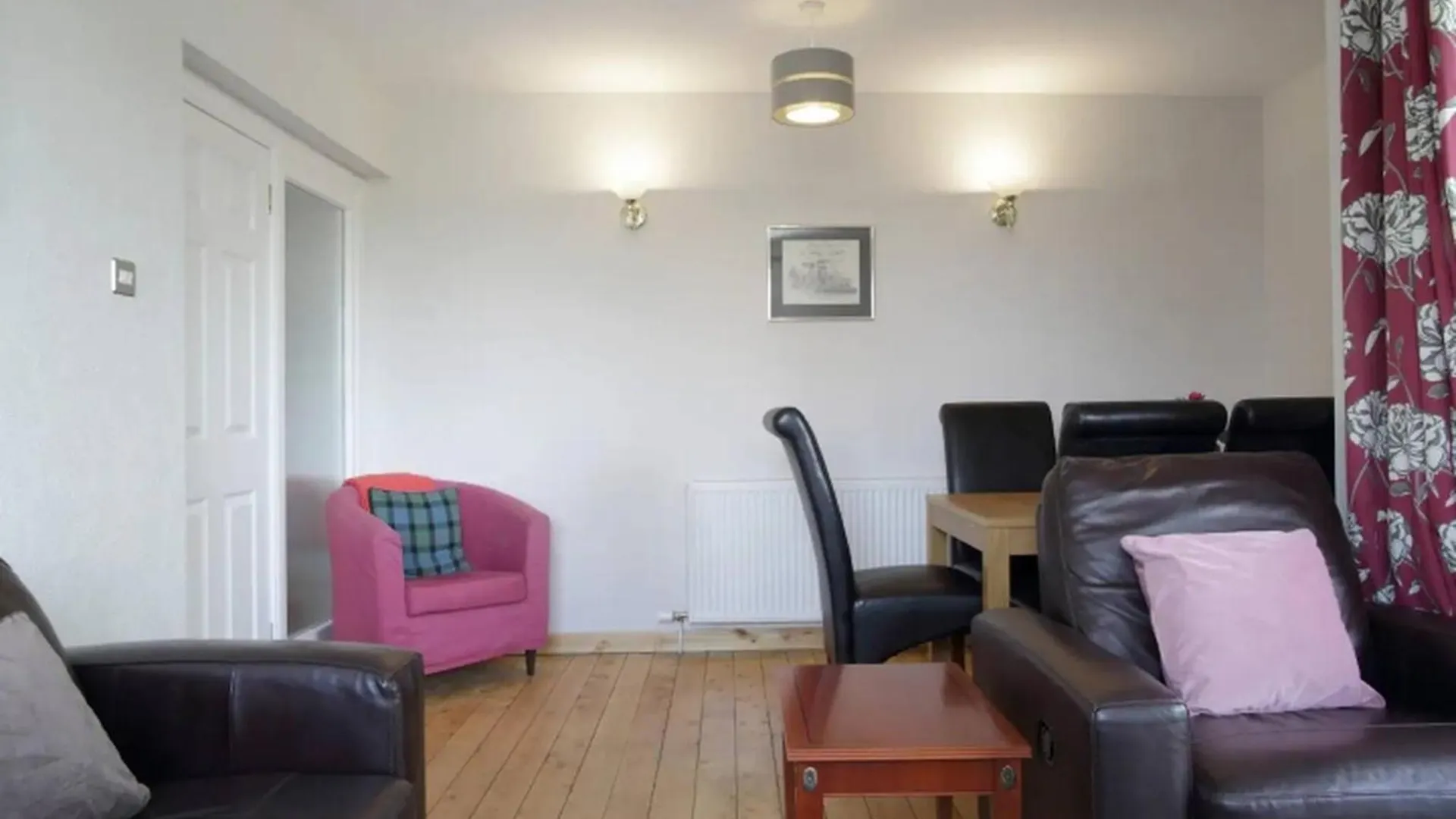 Edinburgh Family-Friendly Flat Walkable From Princess Street 0*,