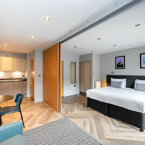 Staycity West End Lägenhetshotell